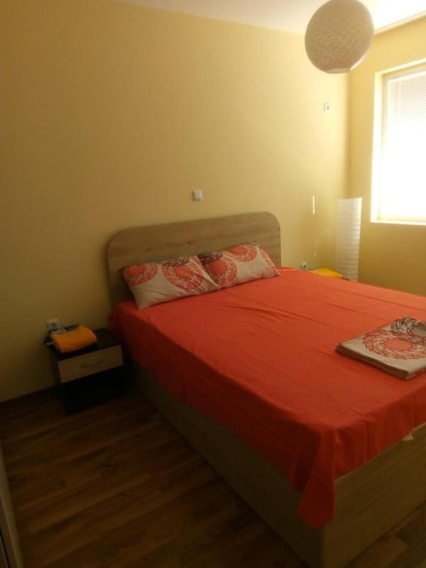 Cozy Apartament Naydenov Lägenhet Burgas Exteriör bild